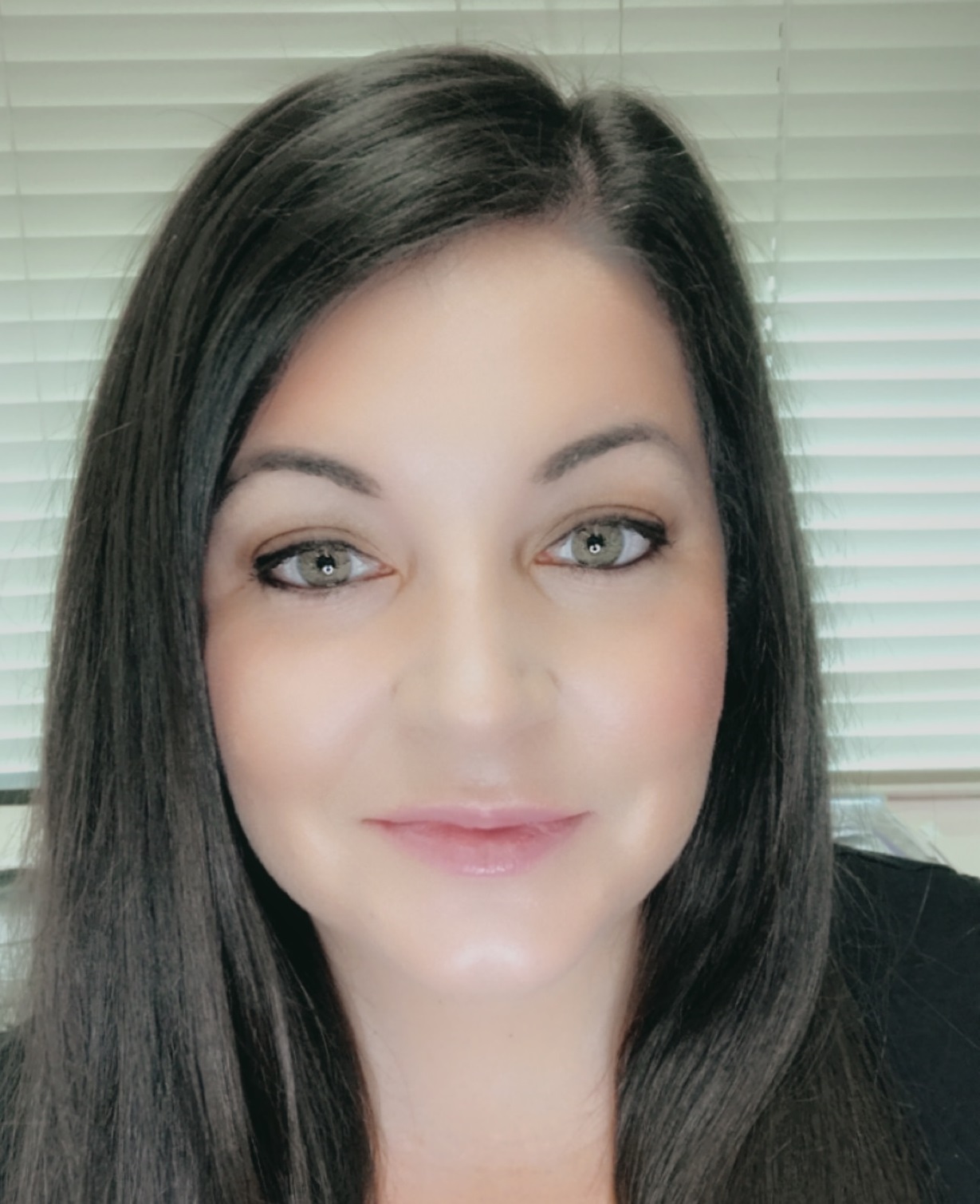Heather Taylor Profiles Instagram Twitter TikTok Foller