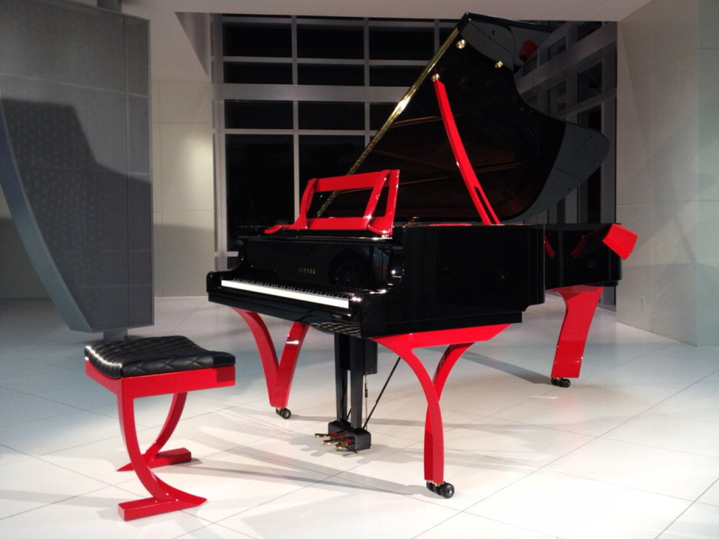 Красный фортепиано. Yamaha Grand Red Piano. Необычный рояль. Необычное пианино. Современное фортепиано.