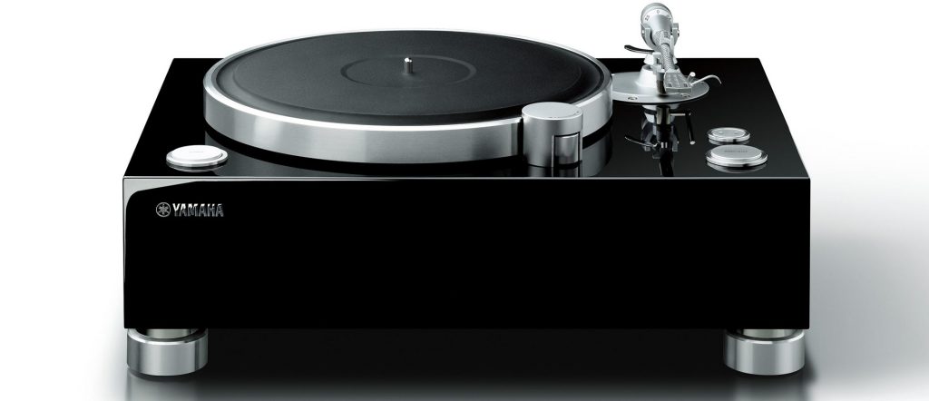 Turntable without cover.