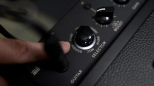 preamp knob on the Line 6 Catalyst amp