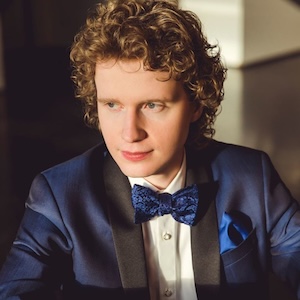 Nikolay Khozyainov